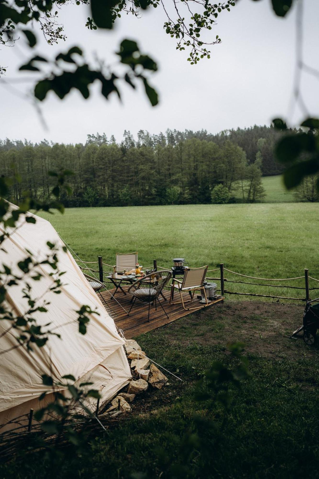 Glamping U Lesa Luxusní stan *