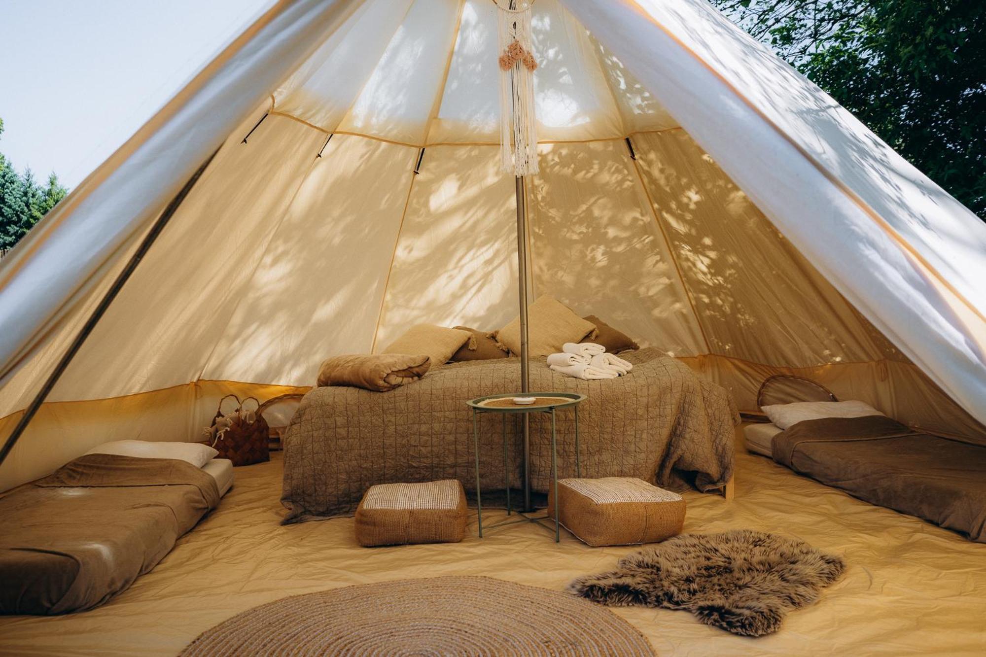 Glamping U Lesa * Rychnov nad Kneznou